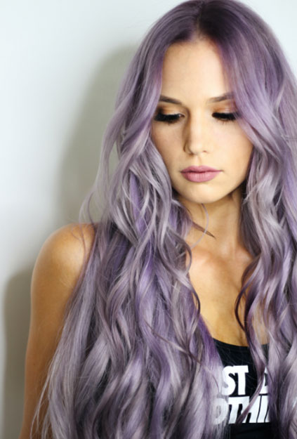 a model with long purple hair